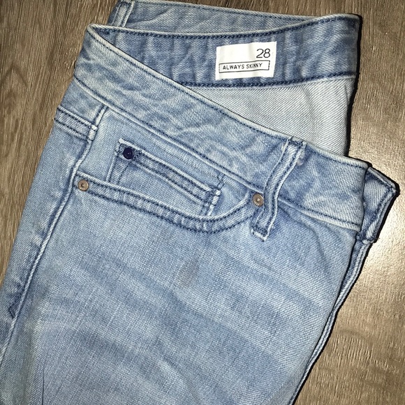 Gap Jeans! - Picture 2 of 4